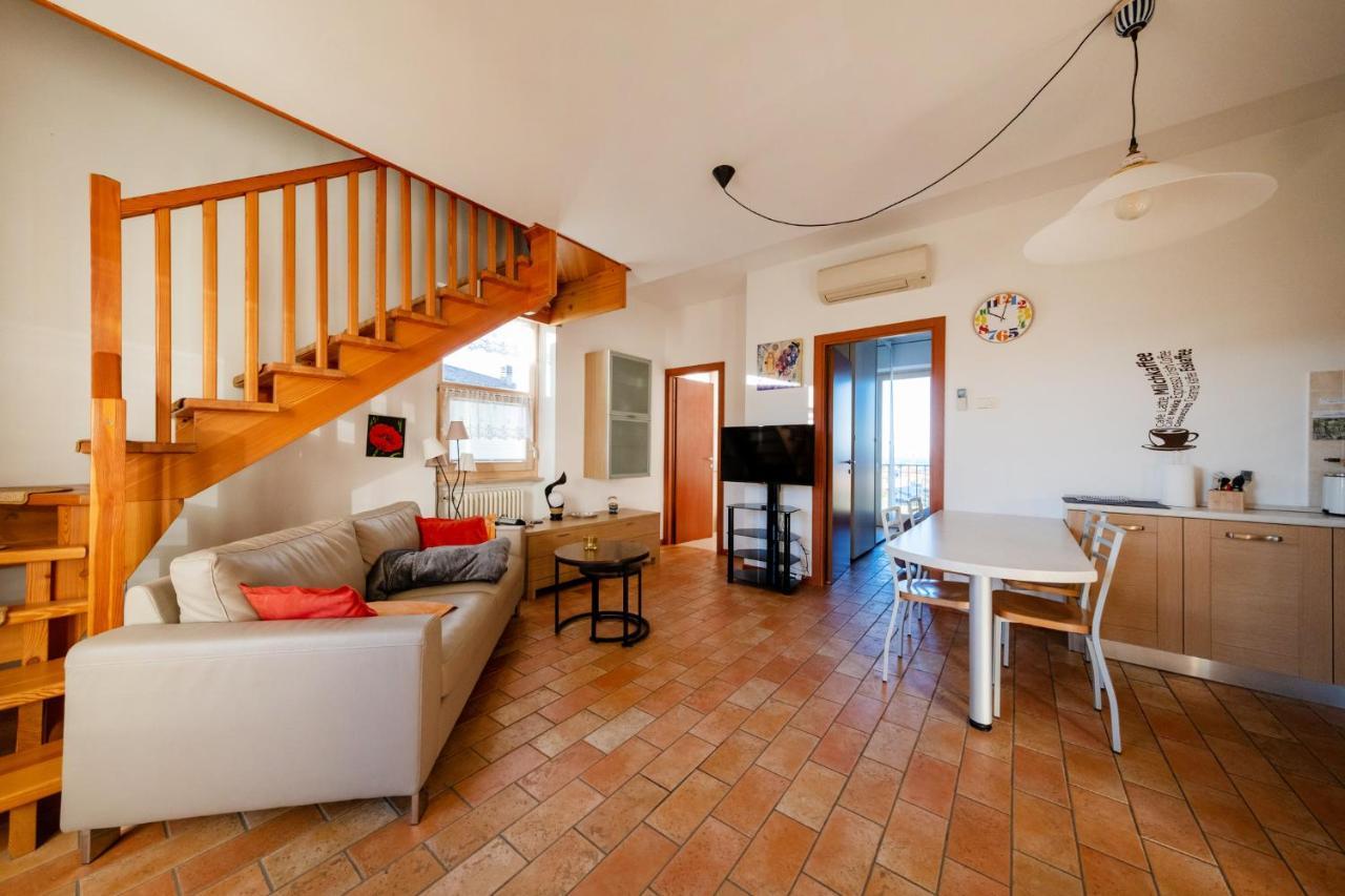 Apartmentsgarda - Rosa Chiare باردولينو المظهر الخارجي الصورة