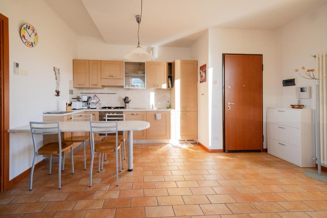 Apartmentsgarda - Rosa Chiare باردولينو المظهر الخارجي الصورة