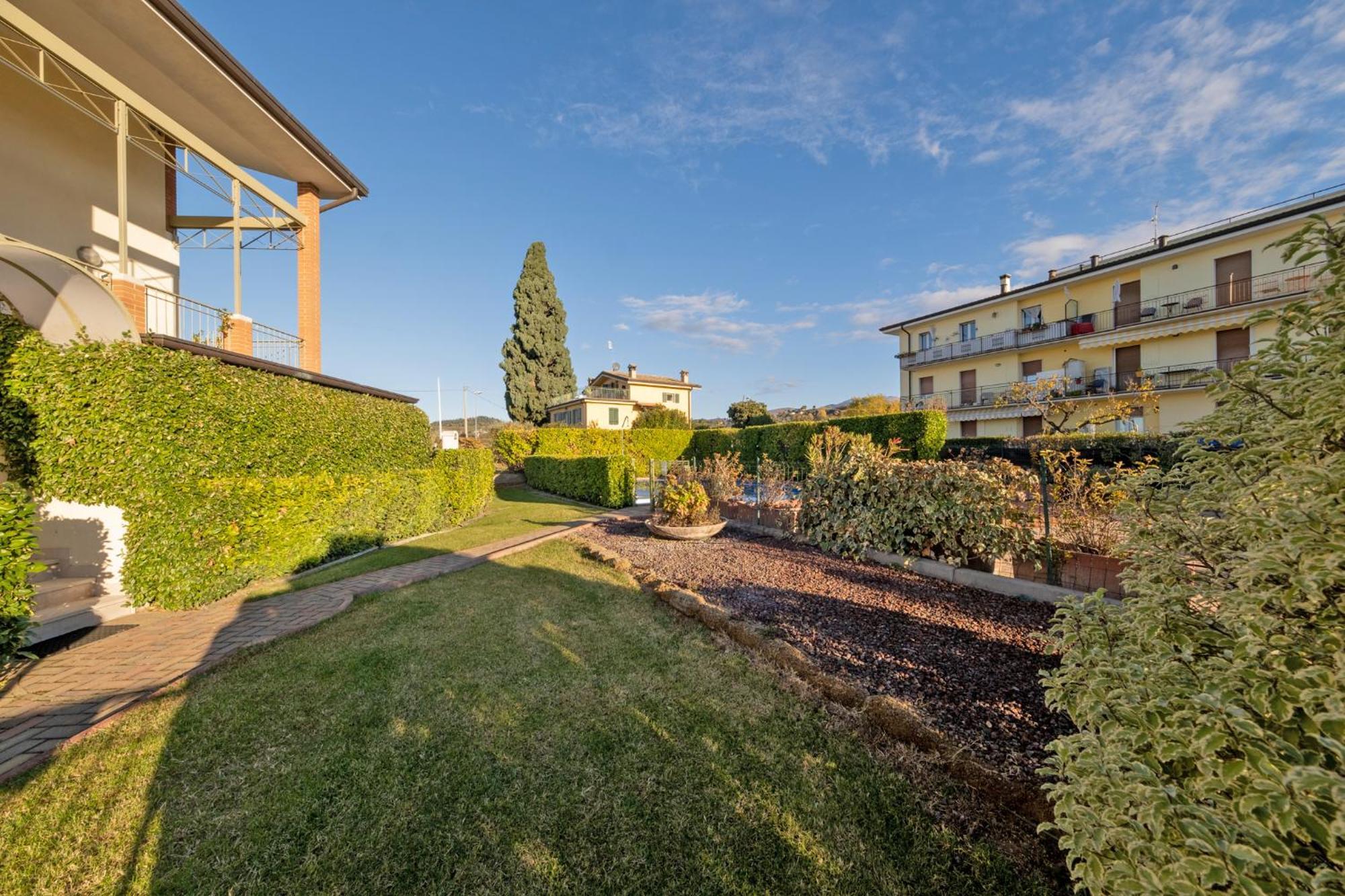 Apartmentsgarda - Rosa Chiare باردولينو المظهر الخارجي الصورة