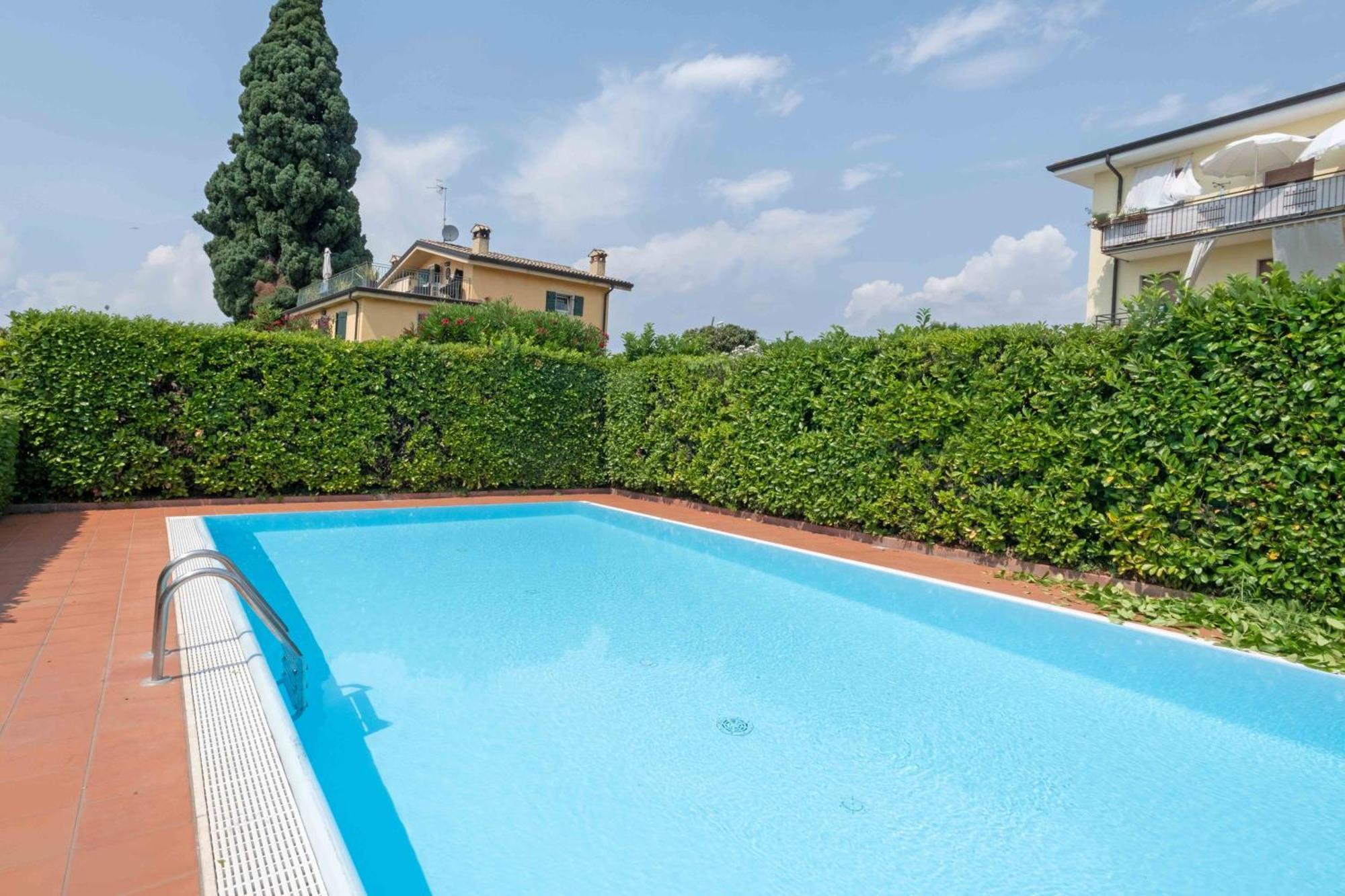 Apartmentsgarda - Rosa Chiare باردولينو المظهر الخارجي الصورة